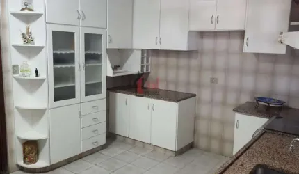 Apartamento para Venda em Presidente Prudente, EDIFICIO GRANDE AVENIDA, 4 dormitórios, 1 suíte, 4 banheiros, 1 vaga