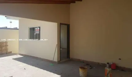 Casa para Venda em Presidente Prudente, VALE DO SOL, 3 dormitórios, 1 suíte, 1 banheiro, 2 vagas