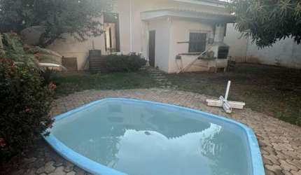 Casa para Venda em Presidente Prudente, CEDRAL, 3 dormitórios, 1 suíte, 2 banheiros, 2 vagas