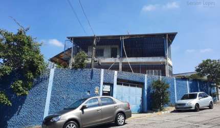 Sobrado para Venda em São Paulo, Pirituba, 3 dormitórios, 2 banheiros, 6 vagas