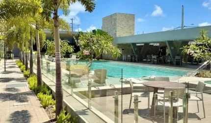 Casa condomínio,  3 suítes