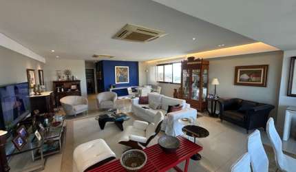 Lindo apartamento no Edifício Maria Tereza Coelho na avenida beira rio