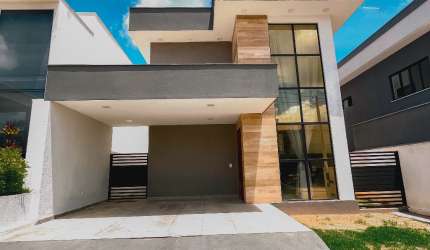 Excelente casa duplex com 3 suítes no Condomínio Monte Carlo