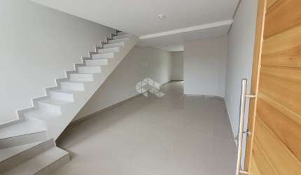 CASA / SOBRADO / DUPLEX COM 2 DORMITÓRIOS /QUARTOS AMBAS É SUITE a VENDA  R$ 450.000,00 INGLESES FLORIANOPOLIS