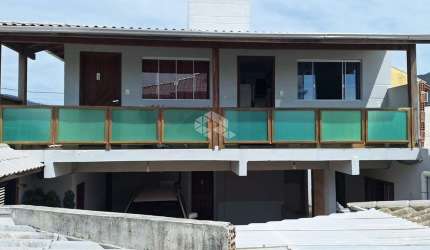 CASA / DUPLEX / SOBRADO, POUSADA, RESIDENCIAL 2 SALA COMERCIAL A VENDA INGLESES FLORIANOPOLIS R$ 1.650.000,00