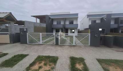 CASA / SOBRADO / DUPLEX COM 2 DORMITÓRIOS  SUÍTES /QUARTOS SUÍTES a VENDA  R$ 498.000,00 ACEITA FINANCIAMENTO