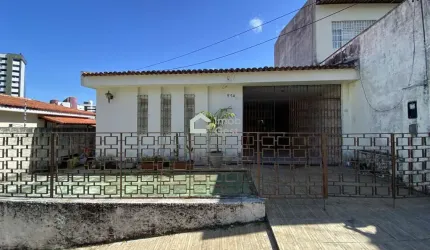 Casa no Barro Vermelho para venda