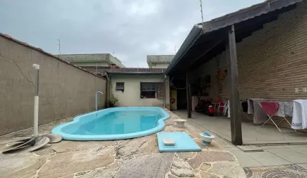 Casa Térrea com 2 dormitórios à venda em Bertioga/SP