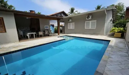 Casa Térrea com 4 dormitórios à venda em Riviera de São Lourenço