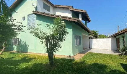 CASA 4 DORMITÓRIOS À VENDA EM BERTIOGA/SP
