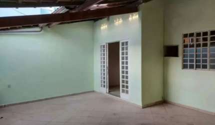 Casa de 2 quartos em cond, fechado | R. Agulhas Negras, ACEITA FINANCIAMENTO