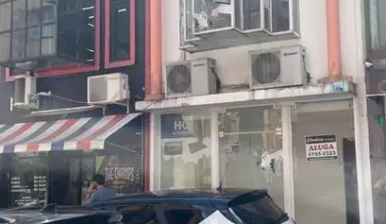 Predio Comercial  com 96 m² Para Venda no Centro Comercial de Alphaville