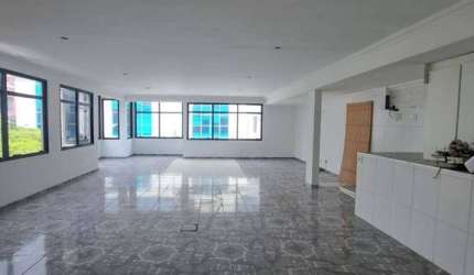 Predio Comercial com Elevador, 480 m², Para Locação no Centro de Apoio 2