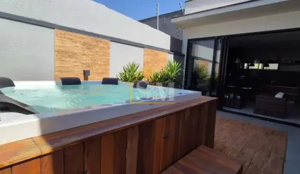 Linda casa térrea, no Condomínio Residencial Dona Lucilla em Indaiatuba! casa com ofurô, cinema, lareira, ar condicionados e com planejados!