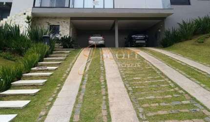 Moderna casa de Alto Padrão em São Roque!