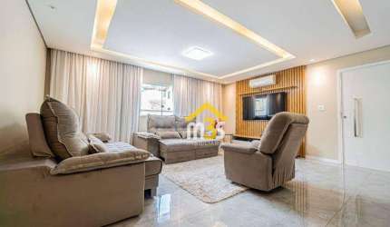 Casa com 3 Quartos (1 suíte) à venda, 300 m² por R$ 740.000 - Centro (Carapicuíba) - Carapicuíba/SP