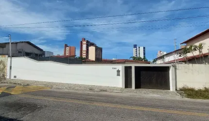 aluguel de casa com 4/4 suítes – Capim Macio – Natal/RN