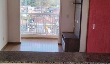 Lindo apartamento todo reformado e planejado pertinho do centro.