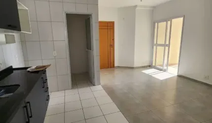 Apartamento com ótima localização, próximo ao centro e à diferenciados comércios.