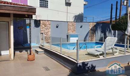 EXCELENTE OPORTUNIDADE DE SOBRADO NO BAIRRO MARTIM DE SÁ EM CARAGUATATUBA!!