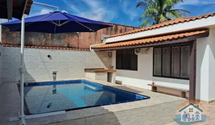 EXCELENTE IMÓVEL PRÓXIMO Á PRAIA LOCALIZADO NO BAIRRO PORTO NOVO EM CARAGUATATUBA-SP!!