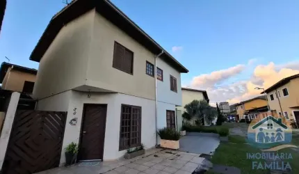 EXCELENTE OPORTUNIDADE DE SOBRADO MOBILIADO EM CONDOMÍNIO LOCALIZADO NO BAIRRO MARTIM DE SÁ EM CARAGUATATUBA!