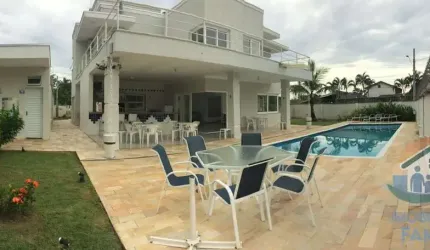 INCRÍVEL IMÓVEL DE ALTO PADRÃO COM VISTA PARA O MAR LOCALIZADO NO BAIRRO PRAIA DAS PALMEIRAS EM CARAGUATATUBA!