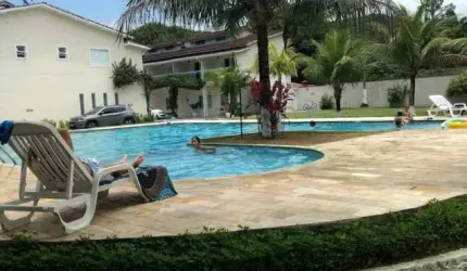 SOBRADO ALTO PADRÃO À VENDA NO CONDOMÍNIO VILLA DI PRADO LOCALIZADO EM JUQUEHY !
