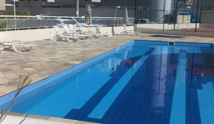 Apartamento decorado 2 dormitórios, em frente a Praça do Habib's !!