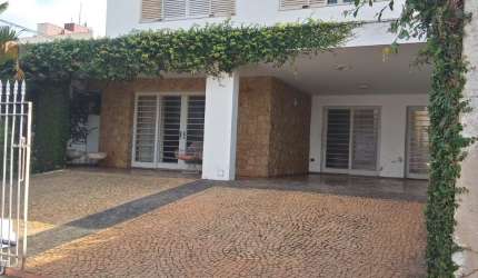 CASA COM 5 DORMITORIOS NA CIDADE DE AMERICANA !!