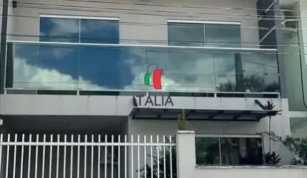 Casa à venda no bairro Santa Terezinha - Brusque/SC