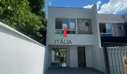 Casa Geminada Triplex em São Pedro, Brusque/SC