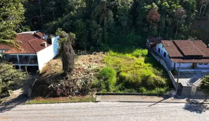 Terreno à venda em Joinville-SC, bairro Costa e Silva, com 490m² de área! Venha conferir essa oportunidade única!