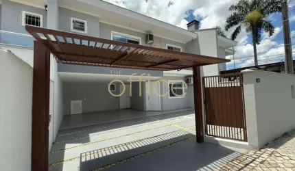 Casa com 3 quartos à venda no Saguaçu, Joinville , 135 m2 por R$ 895.000