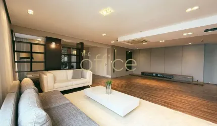 Imóvel de luxo no coração do América: cobertura com 3 suítes e 3 vagas de garagem em Joinville-SC, 379,96 m².