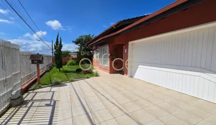 Casa à venda em Joinville-SC, Boa Vista: 4 quartos, 3 salas, 3 banheiros, 4 vagas, 312m².