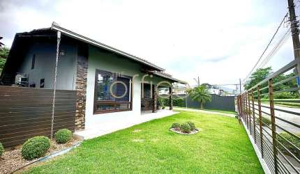 Casa com 4 quartos à venda no Saguaçu, Joinville , 191 m2 por R$ 1.399.000