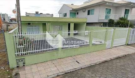Casa quadra mar centro Navegantes