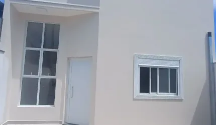 CASA 3 QUARTOS 2 BANHEIROS SENDO UM SUITE, 2 CARROS, TUDO DE PRIMEIRA (12)981346903.