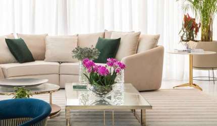 Apartamento com 3 suítes em frente o Vaca Brava