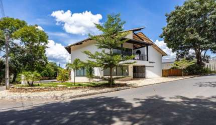 Casa em Pirenópolis com Vocação para Pousada .