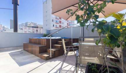 Cobertura com 2 quartos à venda na Rua Avaí, 40, Centro Histórico, Porto Alegre por R$ 990.000