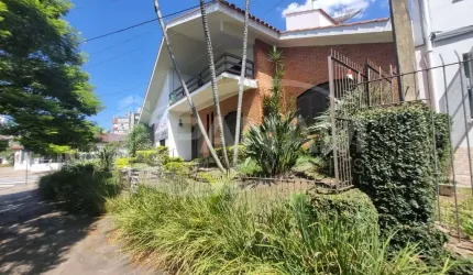 Casa comercial com 4 salas à venda na Praça Lima Duarte, 57, Chácara das Pedras, Porto Alegre por R$ 2.450.000