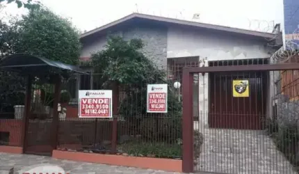Casa com 5 quartos à venda na Avenida João XXIII, 522, São Sebastião, Porto Alegre por R$ 750.000
