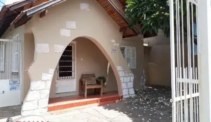 Casa com 3 quartos à venda na Rua Atanásio Belmonte, 569, Boa Vista, Porto Alegre por R$ 640.000