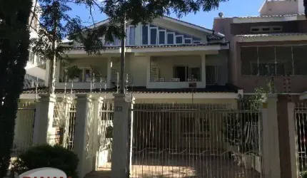 Casa com 4 quartos à venda na Rua Elias Bothome, 83, Jardim Itu Sabará, Porto Alegre por R$ 1.250.000