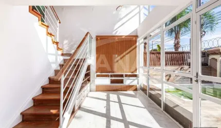 Casa em condomínio fechado com 4 quartos à venda na Alameda Três de Outubro, 665, Ecoville, Porto Alegre por R$ 1.190.000
