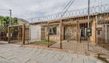 Casa com 3 quartos à venda na Rua Théo Benevenuto, 45, Sarandi, Porto Alegre por R$ 545.000