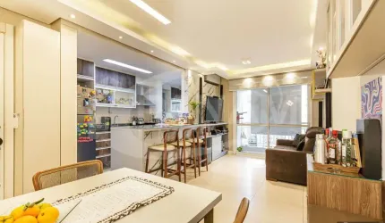 Apartamento com 3 quartos à venda na Avenida Benno Mentz, 100, Vila Ipiranga, Porto Alegre por R$ 745.000