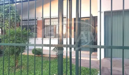 Casa com 3 quartos à venda na Rua Nicolau Copérnico, 45, Sarandi, Porto Alegre por R$ 590.000